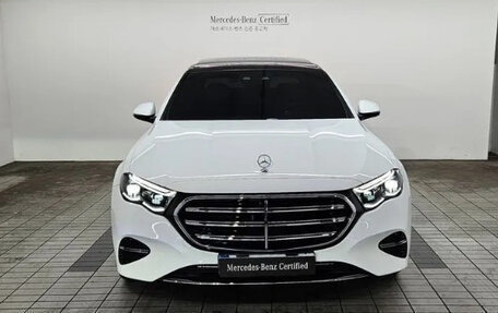 Mercedes-Benz E-Класс, 2024 год, 6 880 021 рублей, 2 фотография