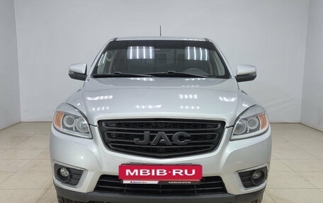 JAC T6, 2023 год, 1 920 000 рублей, 2 фотография