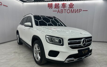 Mercedes-Benz GLB, 2021 год, 2 730 000 рублей, 2 фотография