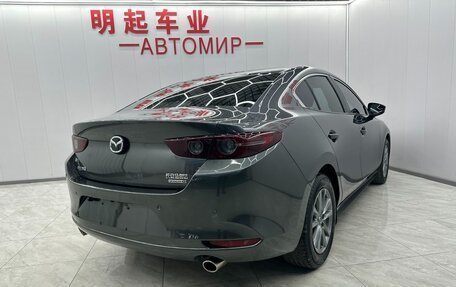 Mazda 3, 2021 год, 1 720 000 рублей, 4 фотография