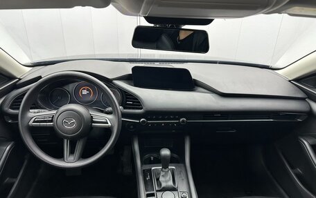 Mazda 3, 2021 год, 1 720 000 рублей, 11 фотография