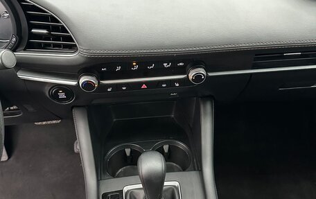 Mazda 3, 2021 год, 1 720 000 рублей, 13 фотография