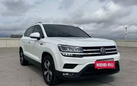 Volkswagen Tharu, 2022 год, 1 867 444 рублей, 2 фотография