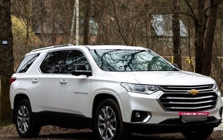 Chevrolet Traverse II, 2021 год, 3 500 000 рублей, 5 фотография