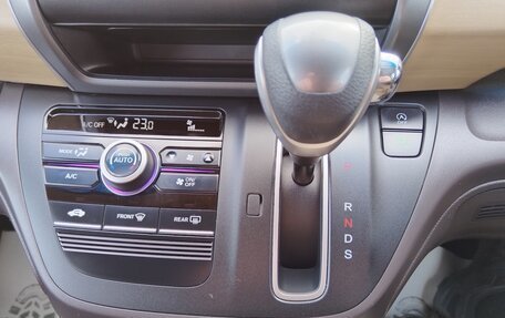 Honda Freed II, 2018 год, 1 440 000 рублей, 16 фотография