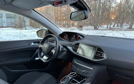 Peugeot 308 II, 2019 год, 1 450 000 рублей, 2 фотография