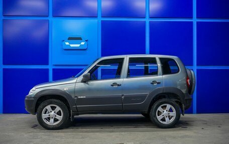 Chevrolet Niva I рестайлинг, 2018 год, 655 000 рублей, 3 фотография
