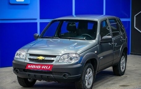 Chevrolet Niva I рестайлинг, 2018 год, 655 000 рублей, 2 фотография