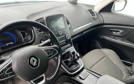 Renault Scenic IV, 2017 год, 1 090 000 рублей, 11 фотография