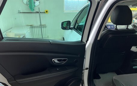 Renault Scenic IV, 2017 год, 1 090 000 рублей, 19 фотография