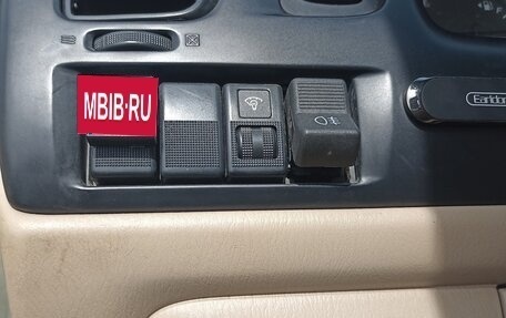 Mazda MPV II, 2004 год, 555 555 рублей, 11 фотография