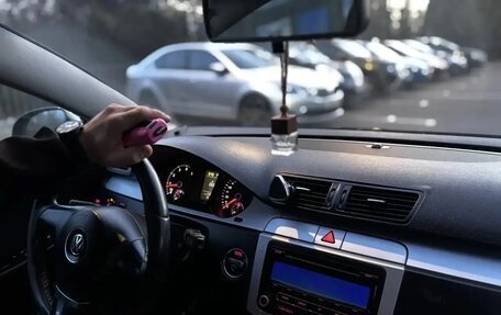 Volkswagen Passat B6, 2008 год, 595 000 рублей, 19 фотография