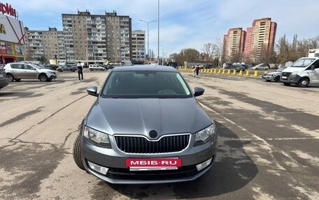 Skoda Octavia, 2015 год, 1 549 000 рублей, 2 фотография