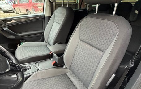 Volkswagen Tiguan II, 2017 год, 2 100 000 рублей, 8 фотография