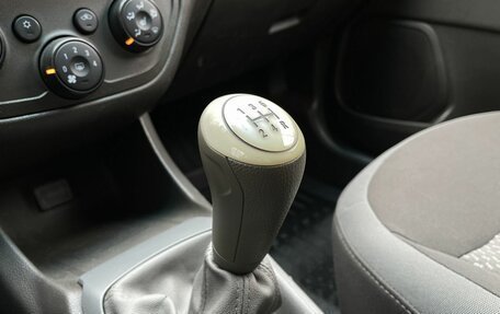 Chevrolet Cobalt II, 2013 год, 750 000 рублей, 17 фотография