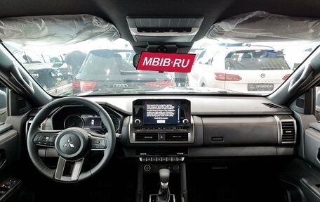 Mitsubishi L200, 2025 год, 5 899 000 рублей, 18 фотография