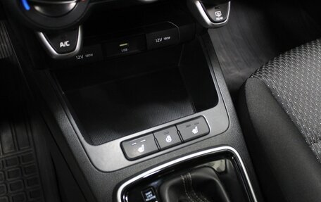 KIA Rio IV, 2021 год, 1 830 000 рублей, 13 фотография