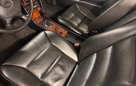 Mercedes-Benz W124, 1992 год, 5 500 000 рублей, 14 фотография