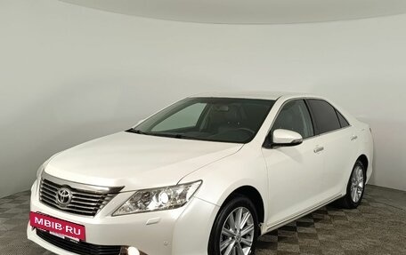 Toyota Camry, 2014 год, 1 580 000 рублей, 3 фотография