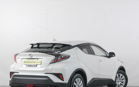 Toyota C-HR I рестайлинг, 2016 год, 1 769 000 рублей, 10 фотография