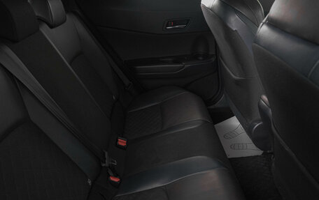 Toyota C-HR I рестайлинг, 2016 год, 1 769 000 рублей, 13 фотография