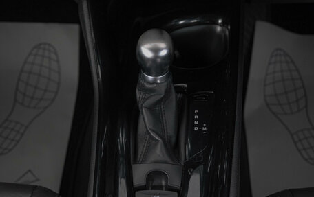 Toyota C-HR I рестайлинг, 2016 год, 1 769 000 рублей, 21 фотография