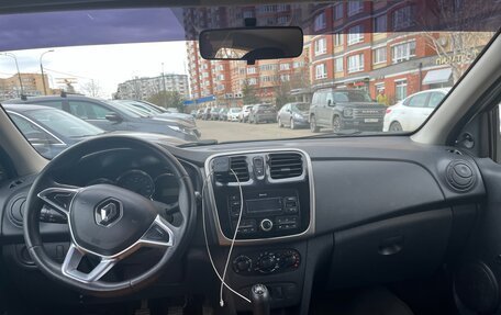 Renault Sandero II рестайлинг, 2018 год, 550 000 рублей, 2 фотография