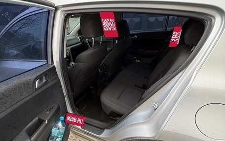 KIA Sportage IV рестайлинг, 2018 год, 1 600 000 рублей, 7 фотография