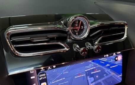 Bentley Bentayga I, 2020 год, 22 800 000 рублей, 17 фотография