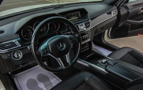 Mercedes-Benz E-Класс, 2013 год, 1 849 000 рублей, 10 фотография