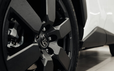 Toyota RAV4, 2025 год, 4 940 000 рублей, 11 фотография