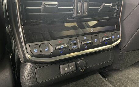 Toyota Land Cruiser, 2025 год, 15 600 000 рублей, 18 фотография