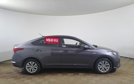 Hyundai Solaris II рестайлинг, 2021 год, 1 850 000 рублей, 4 фотография