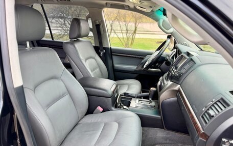 Toyota Land Cruiser 200, 2009 год, 2 250 000 рублей, 10 фотография