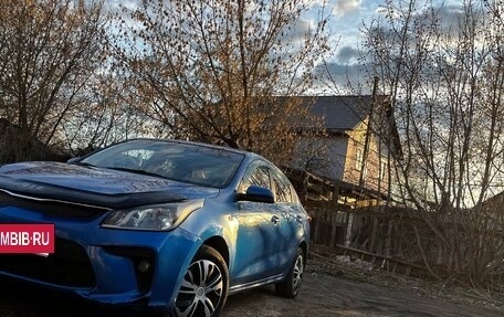 KIA Rio IV, 2017 год, 780 000 рублей, 2 фотография