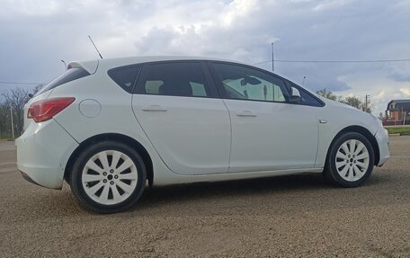 Opel Astra J, 2012 год, 610 000 рублей, 6 фотография