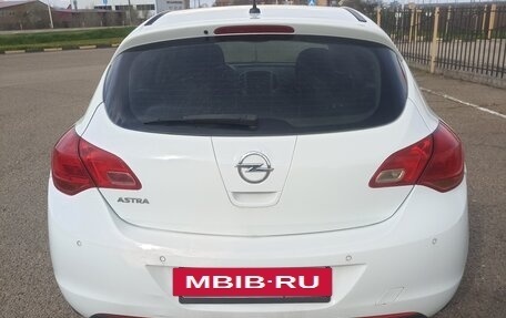 Opel Astra J, 2012 год, 610 000 рублей, 5 фотография