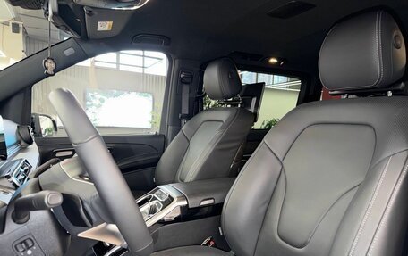Mercedes-Benz V-Класс, 2025 год, 14 790 000 рублей, 13 фотография