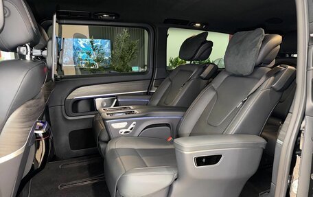 Mercedes-Benz V-Класс, 2025 год, 14 790 000 рублей, 19 фотография