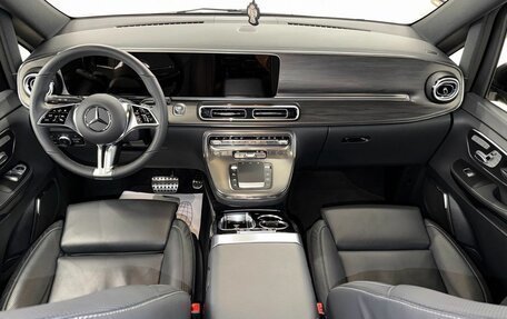 Mercedes-Benz V-Класс, 2025 год, 14 790 000 рублей, 32 фотография