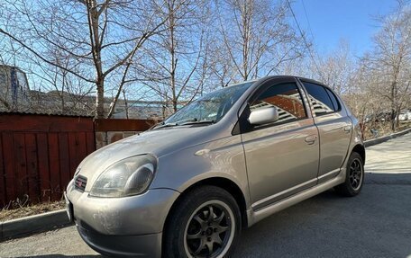 Toyota Vitz, 2001 год, 490 000 рублей, 2 фотография