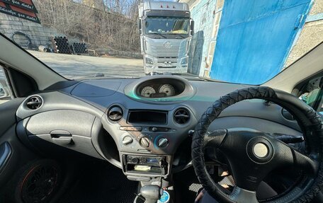 Toyota Vitz, 2001 год, 490 000 рублей, 21 фотография