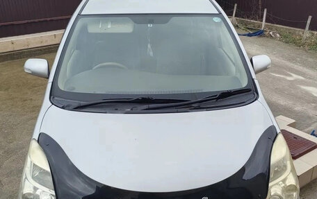 Toyota ISis I, 2010 год, 950 000 рублей, 2 фотография