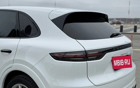 Porsche Cayenne III, 2018 год, 5 800 000 рублей, 8 фотография