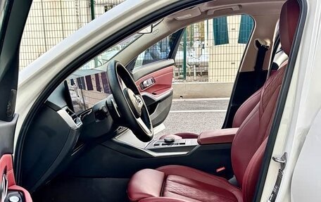 BMW 3 серия, 2023 год, 3 750 000 рублей, 16 фотография