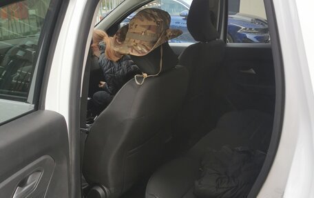 Dacia Duster II, 2023 год, 2 100 000 рублей, 7 фотография