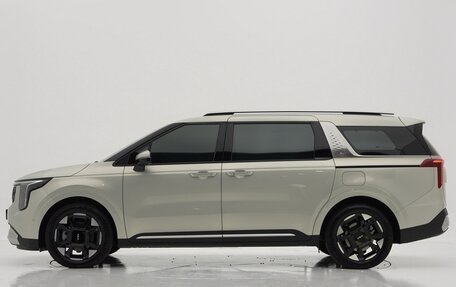 KIA Carnival, 2025 год, 5 190 000 рублей, 4 фотография