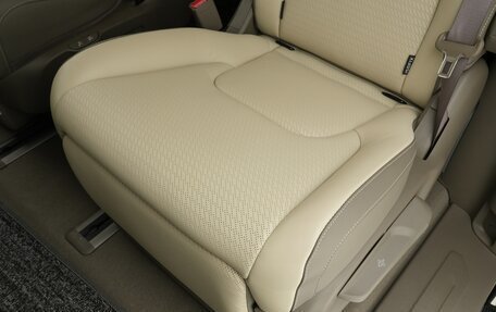 KIA Carnival, 2025 год, 5 190 000 рублей, 23 фотография