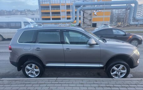 Volkswagen Touareg III, 2007 год, 950 000 рублей, 3 фотография