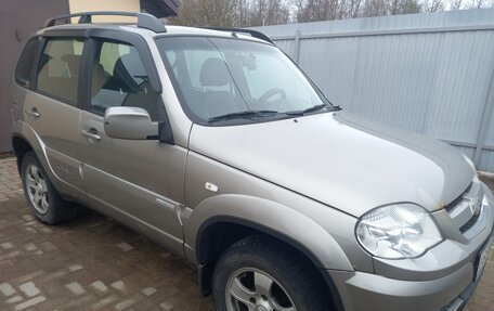 Chevrolet Niva I рестайлинг, 2011 год, 550 000 рублей, 1 фотография